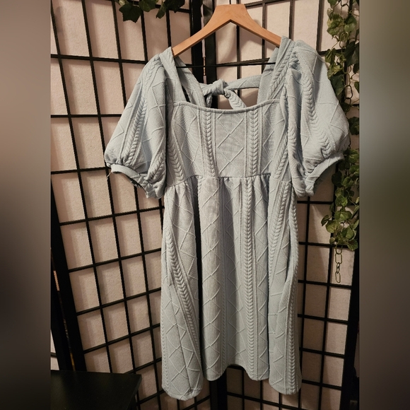 Listicle Baby Doll Dress with Pockets Size Large Sage Green - Picture 1 of 3